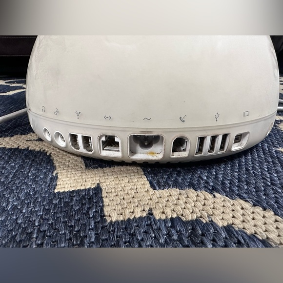 iMac G4 - Picture 4 of 5